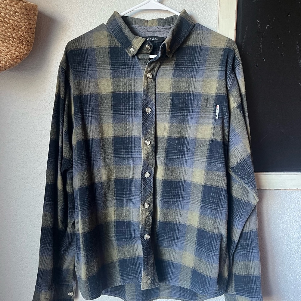 Killik Men's Navy and Olive Green Plaid Shirt